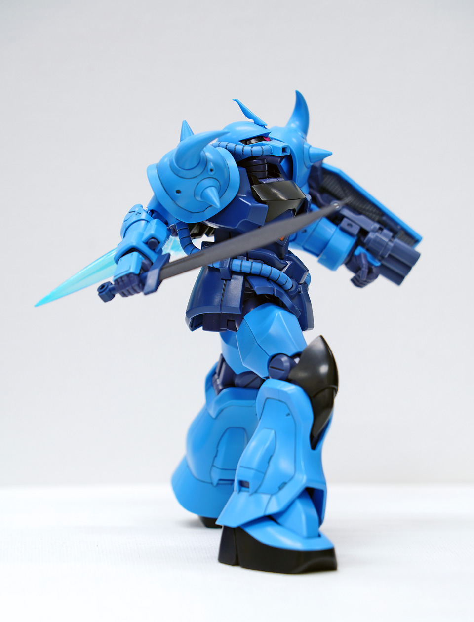 Robot Spirit Side MS MS-07B-3 Gouf Custom 08-.jpg