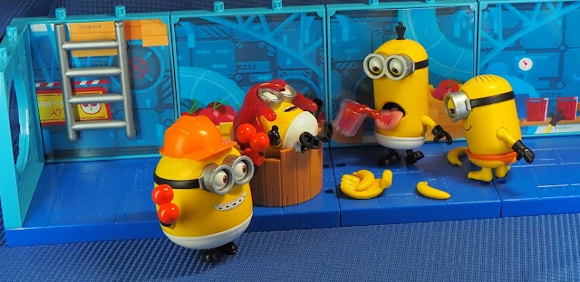 blokees-minions-MagicVer09.JPG