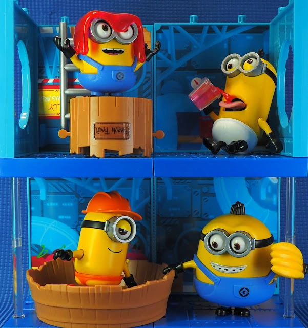 blokees-minions-MagicVer01.JPG