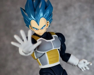 shf-DBS-Vegeta-SSGSS-05.JPG